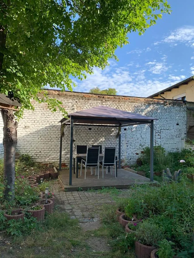 Apartment Erlangen City-Zentral-Garten-30Qm